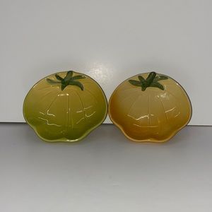 2 Williams Sonoma Small Ceramic Heirloom Tomato Dippling/Salsa Bowls Holiday